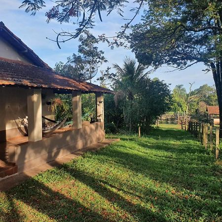 Villa Casa De Campo - Sitio Santana Dos Laranjais Brotas Exterior foto